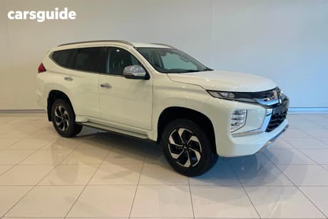 White 2024 Mitsubishi Pajero Sport Wagon Gls (4Wd) 7 Seat