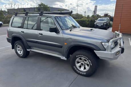 Silver 2003 Nissan Patrol Wagon St (4X4)