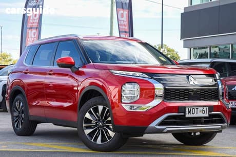 Red 2026 Mitsubishi Outlander Wagon Ls 7 Seat (2Wd)