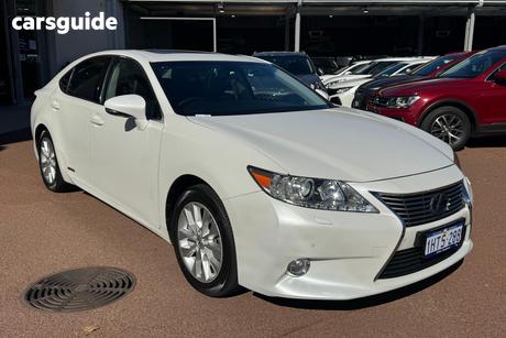 2014 Lexus ES300H Sedan Sports Luxury