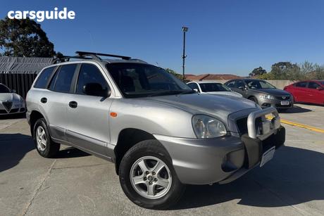 Silver 2004 Hyundai Santa FE Wagon (4X4)