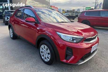 Red 2023 Kia Stonic Wagon Sport