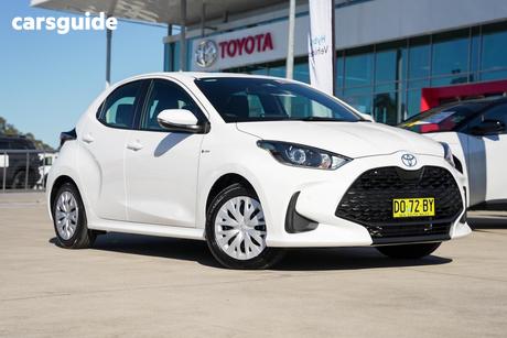 White 2025 Toyota Yaris Hatchback Ascent Sport Hybrid