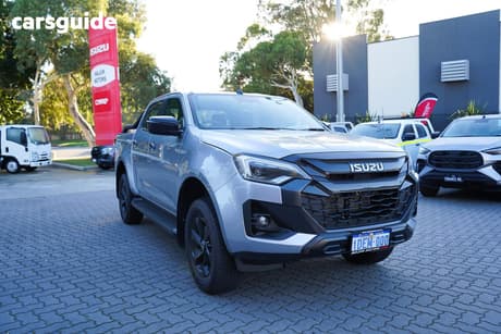 Silver 2025 Isuzu D-MAX Crew Cab Utility X-Rider (4X4)