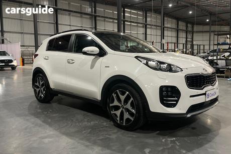 White 2017 Kia Sportage Wagon Gt-Line (Awd)