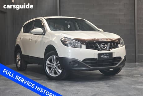 White 2013 Nissan Dualis Wagon St (4X2)