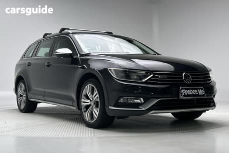 Grey 2017 Volkswagen Passat Wagon Alltrack 140 Tdi