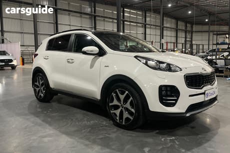 White 2017 Kia Sportage Wagon Gt-Line (Awd)