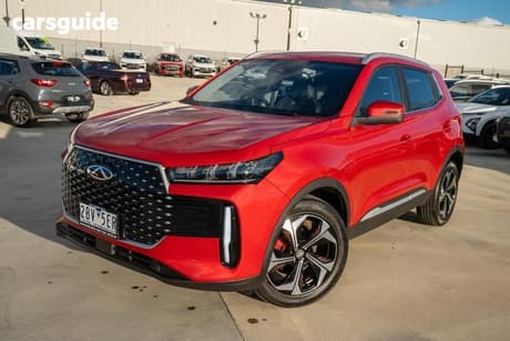 Red 2024 Chery Tiggo 4 PRO Wagon Ultimate