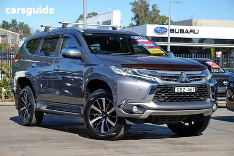 Grey 2018 Mitsubishi Pajero Sport Wagon Exceed (4X4) 7 Seat