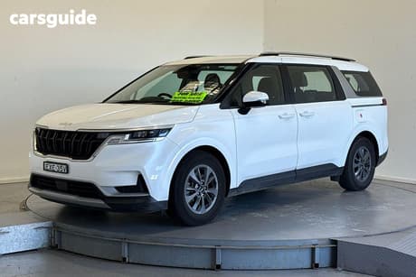 White 2022 Kia Carnival Wagon S