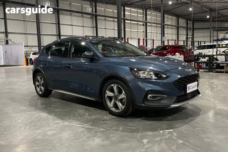 Blue 2019 Ford Focus Hatchback Active