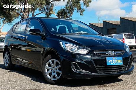 Black 2012 Hyundai Accent Hatchback Active
