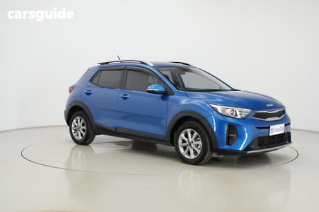 Blue 2024 Kia Stonic Wagon S