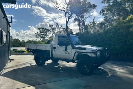 White 2010 Toyota Landcruiser Cab Chassis Workmate (4X4)