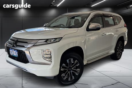 White 2022 Mitsubishi Pajero Sport Wagon Exceed (4Wd) 7 Seat