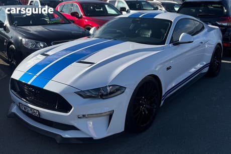 White 2021 Ford Mustang Fastback Gt 5.0 V8