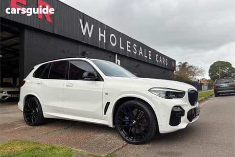 White 2019 BMW X5 Wagon Xdrive 30D