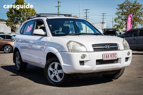 White 2006 Hyundai Tucson Wagon City