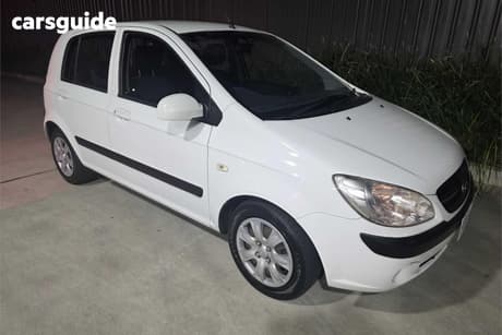 White 2010 Hyundai Getz Hatchback S