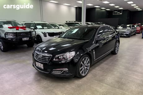 Black 2015 Holden Calais Sedan V