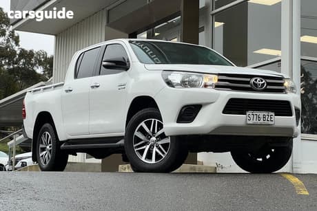 White 2015 Toyota Hilux Dual Cab Utility Sr Hi-Rider