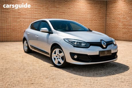 Grey 2015 Renault Megane Hatchback Authentique