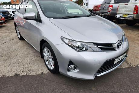 Silver 2014 Toyota Corolla Hatchback Ascent Sport