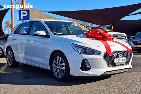 White 2017 Hyundai I30 Hatchback Active