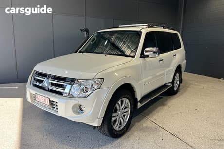 White 2011 Mitsubishi Pajero Wagon Exceed Lwb (4X4)