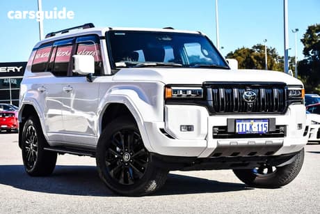 White 2025 Toyota Landcruiser Prado Wagon Kakadu