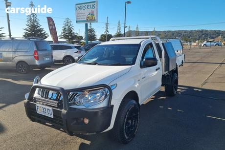 White 2016 Mitsubishi Triton Cab Chassis Glx
