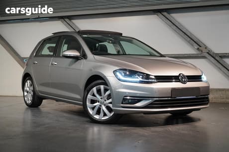Silver 2019 Volkswagen Golf Hatchback 110 Tsi Highline