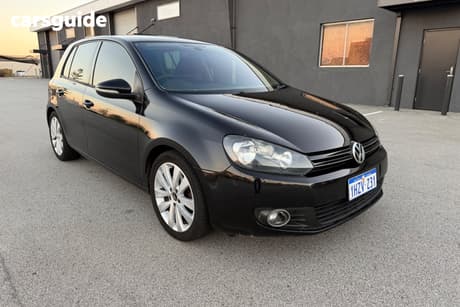 Black 2011 Volkswagen Golf Hatchback 118 Tsi Comfortline