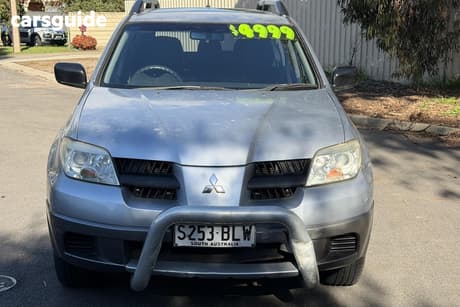2005 Mitsubishi Outlander Wagon Ls
