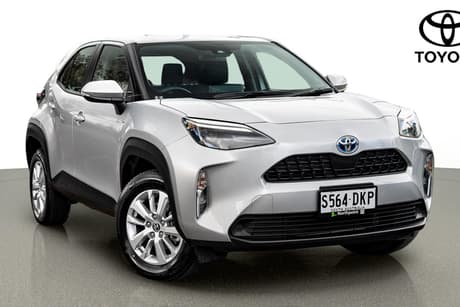 Silver 2023 Toyota Yaris Cross Wagon Gx Hybrid