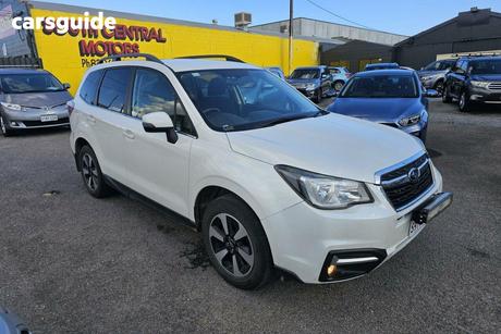White 2015 Subaru Forester SUV