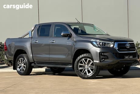 Grey 2018 Toyota Hilux Dual Cab Utility Sr5 (4X4)