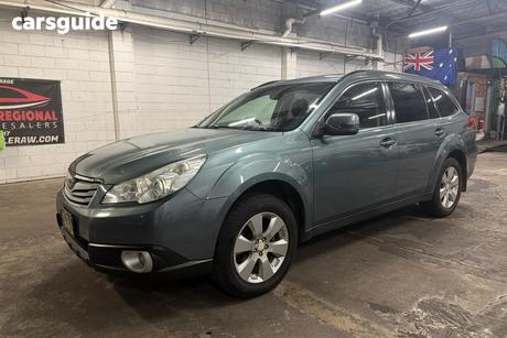 Green 2011 Subaru Outback Wagon 2.5I Premium (Sat-Nav)