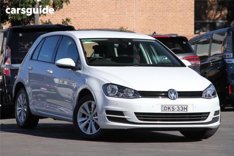 White 2016 Volkswagen Golf Hatchback 92 Tsi Comfortline