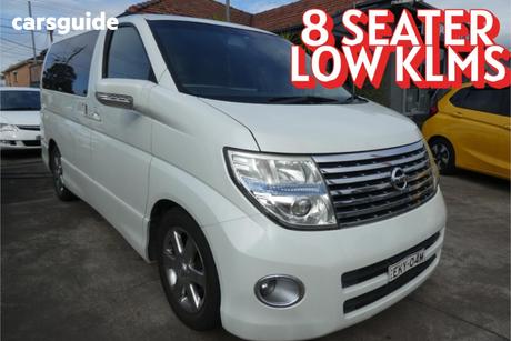 White 2004 Nissan Elgrand Wagon