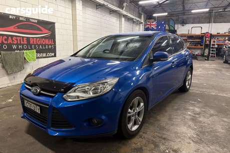 Blue 2014 Ford Focus Hatchback Trend