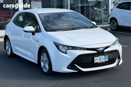 White 2020 Toyota Corolla Hatchback Ascent Sport (Hybrid)