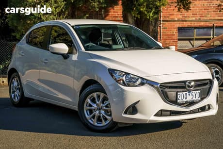 White 2016 Mazda 2 Hatchback Maxx