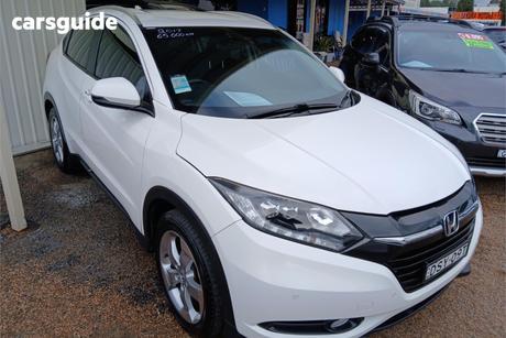 White 2017 Honda HR-V Wagon Vti-S