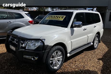 White 2018 Mitsubishi Pajero Wagon Gls Lwb (4X4)