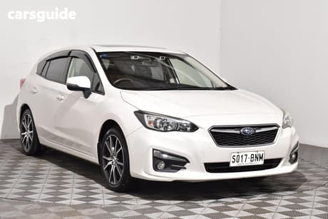White 2016 Subaru Impreza Hatchback 2.0P Premium (Awd)