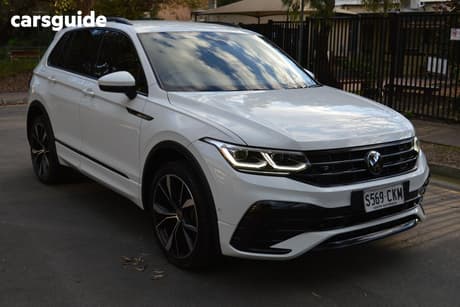White 2022 Volkswagen Tiguan Wagon 162Tsi R-Line