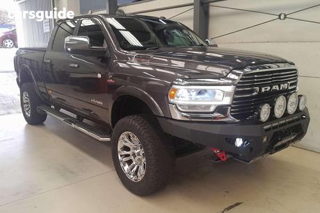 Grey 2022 RAM 2500 Crew Cab Utility Laramie (4X4)