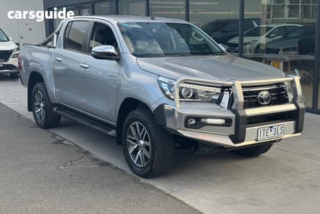 Silver 2020 Toyota Hilux Double Cab Pick Up Sr5 (4X4)